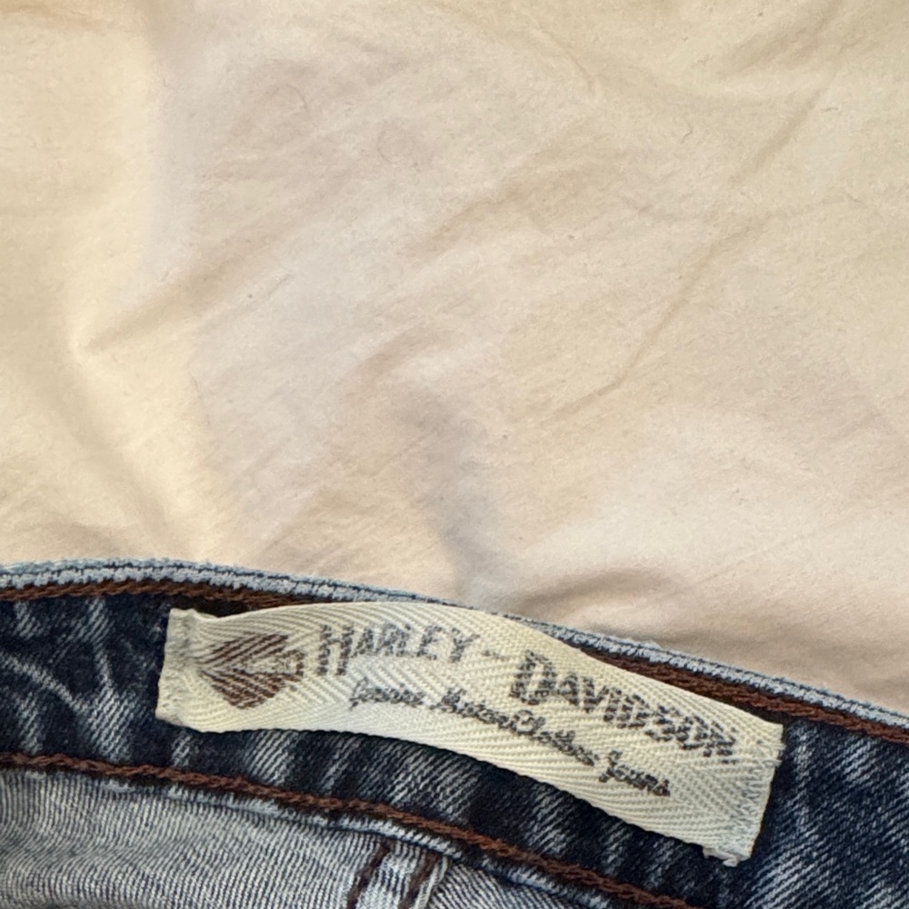 Harley-Davidson Blue Denim Bootcut Jeans with Brown Leather Patch - Picture 7 of 9